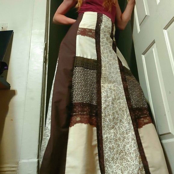 SOLD - Picture 3 of 14